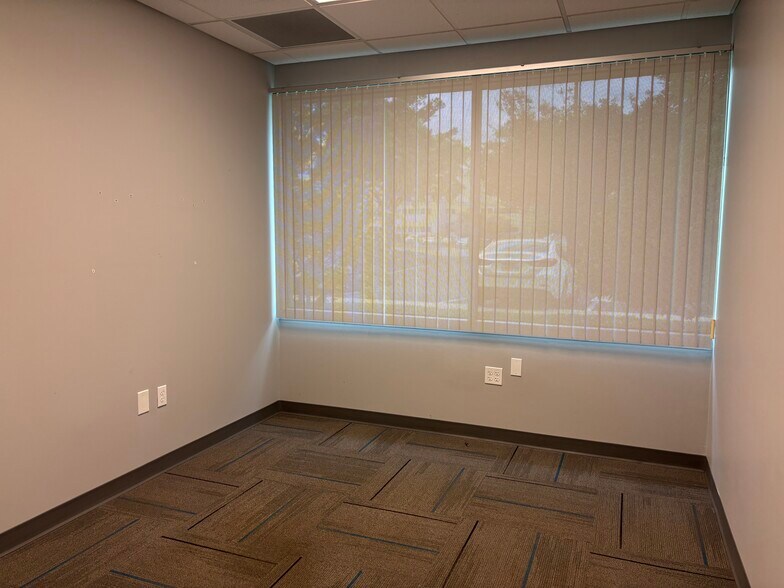 More Photos Of 2601 Blairstone Rd, Tallahassee Office For Lease