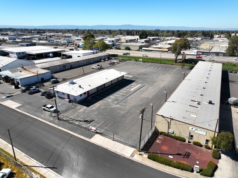 More Photos Of 1455 Lone Palm Ave, Modesto Warehouse For Lease