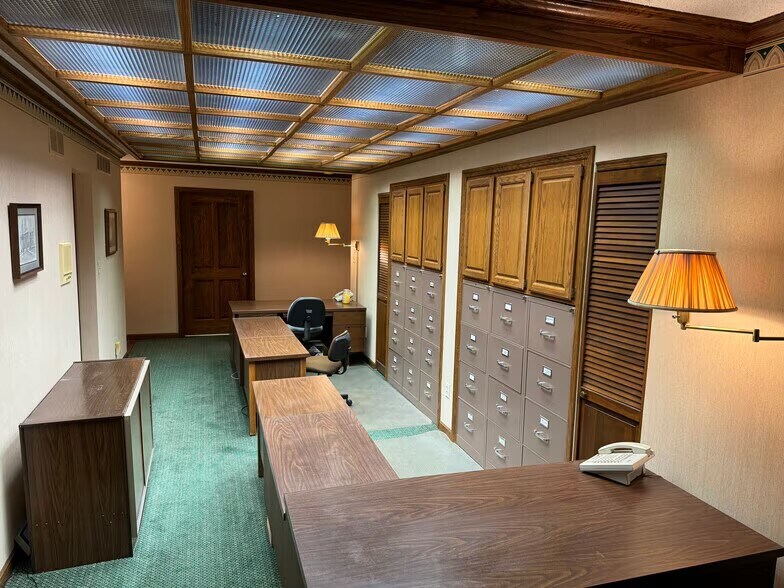 More Photos Of 321 Wedgewood Sq, Columbia Serviced Offices For Lease