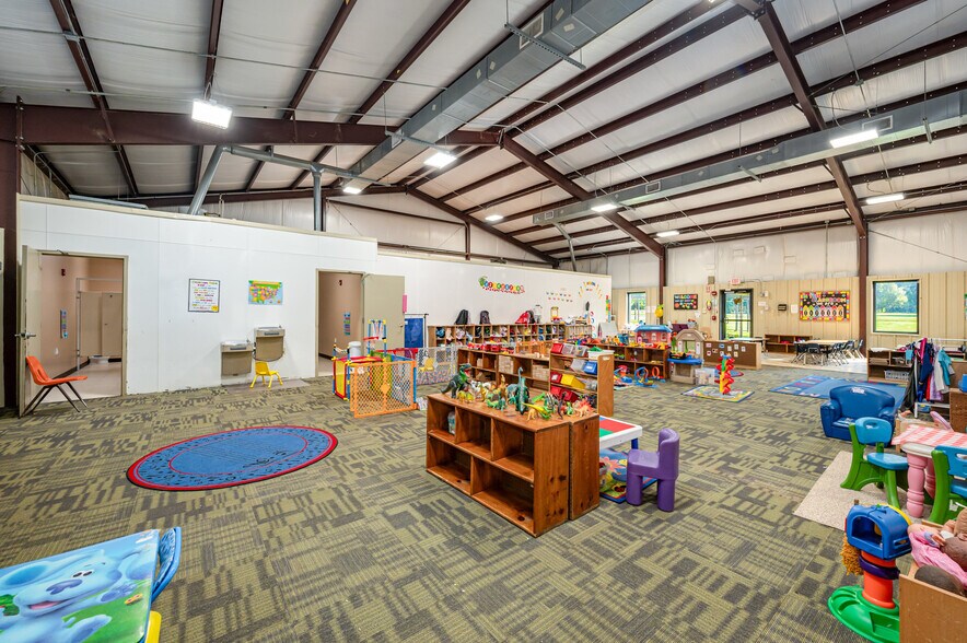 More Photos Of 1699 N Rocky River Rd, Lancaster Daycare Center For Sale