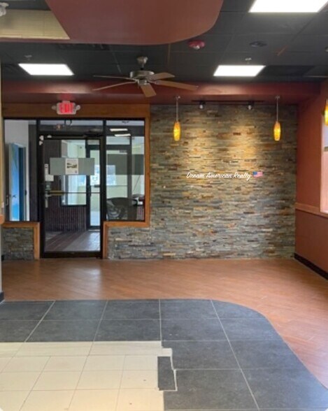 More Photos Of 112-114 Main St, Pepperell Storefront For Lease