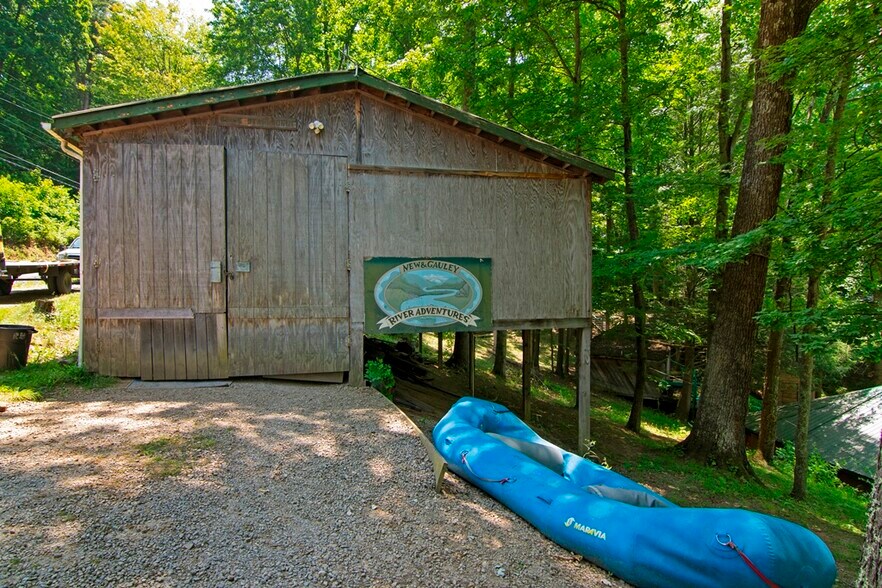 More Photos Of 211 Oscar White rd, Lansing Land For Sale