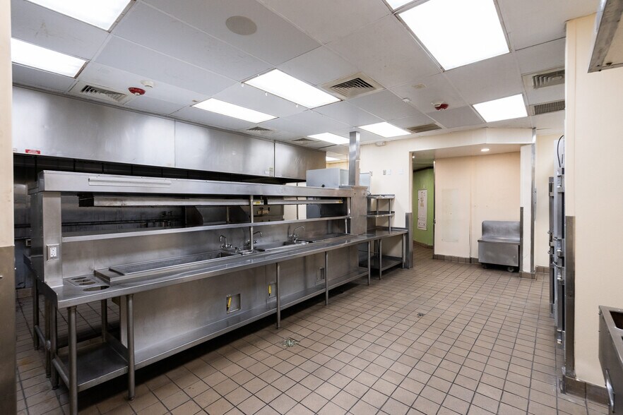 More Photos Of 3162 S Atlantic Ave, Daytona Beach Shores Restaurant For Lease