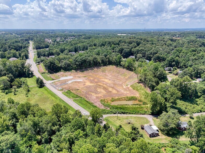 More Photos Of 5908 Atlanta Hwy, Flowery Branch Land For Sale