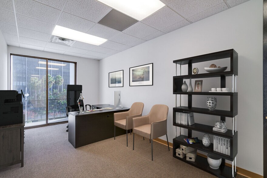 More Photos Of 615 W Civic Center Dr, Santa Ana Office For Lease