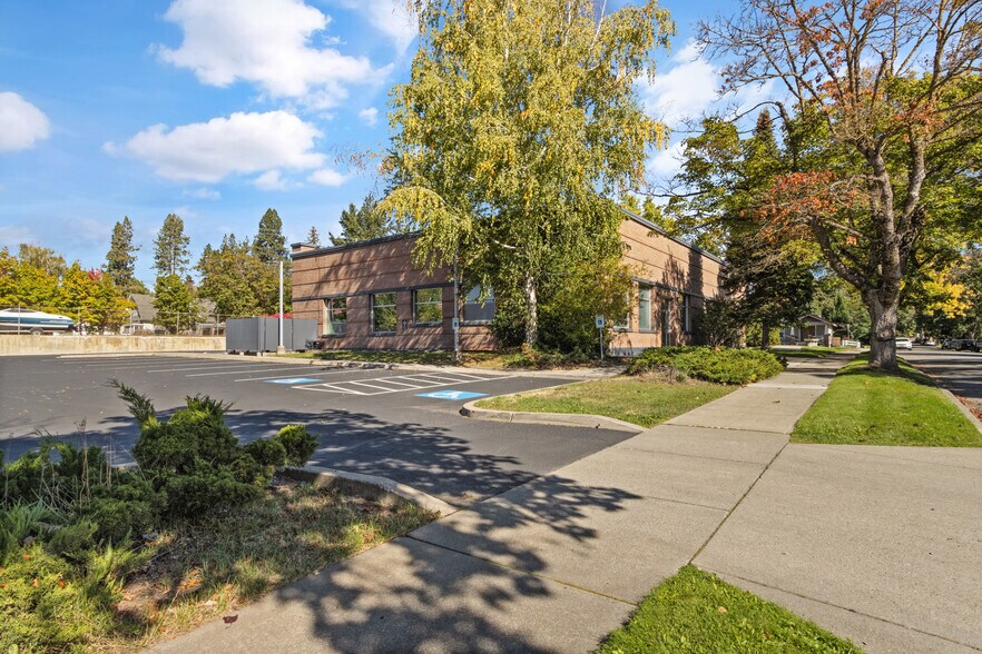 More Photos Of 623 E Wallace Ave, Coeur d'Alene Office For Sale