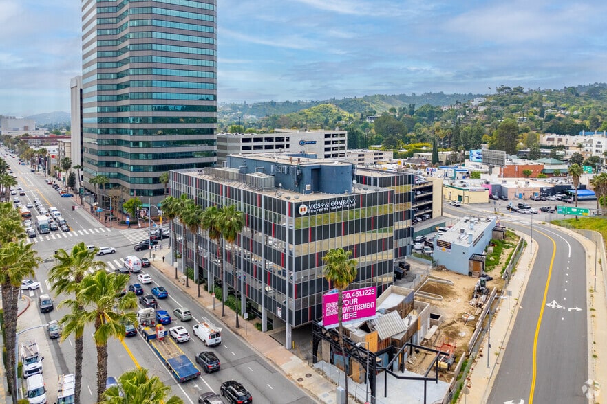 More Photos Of 15300 Ventura Blvd, Sherman Oaks Office For Lease