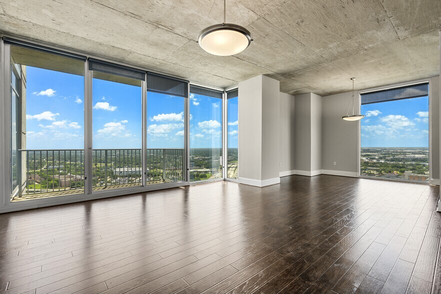 More Photos Of 5927 Almeda Rd, Houston Apartments For Lease