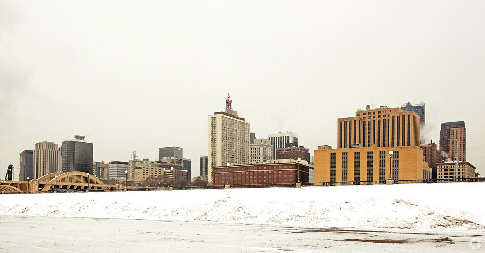 More Photos Of 278 State St, Saint Paul Warehouse For Lease