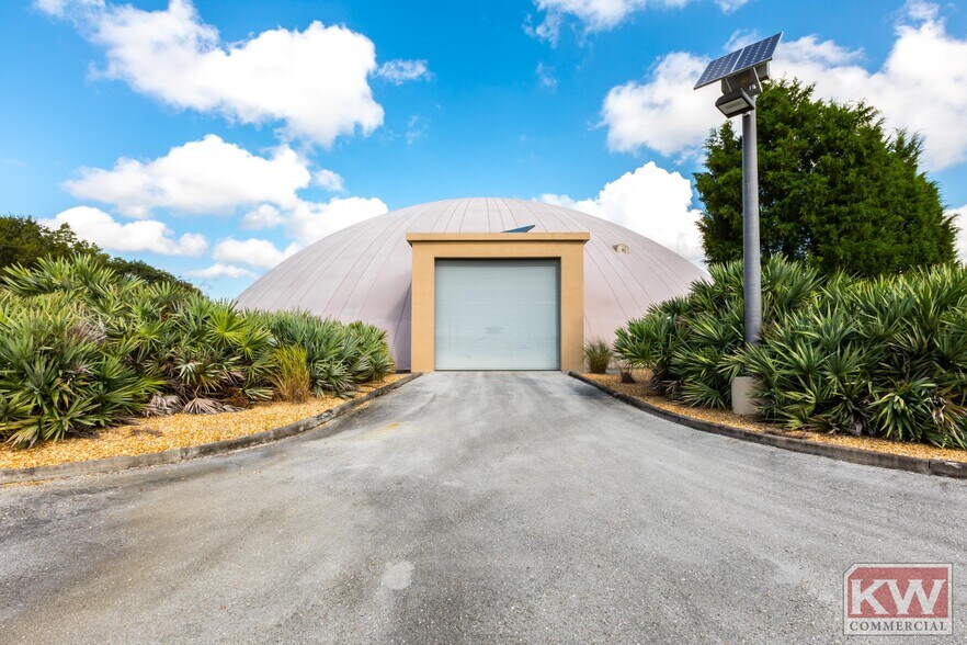 More Photos Of 8331 Estate 33 Rd N, Lakeland Warehouse For Sale