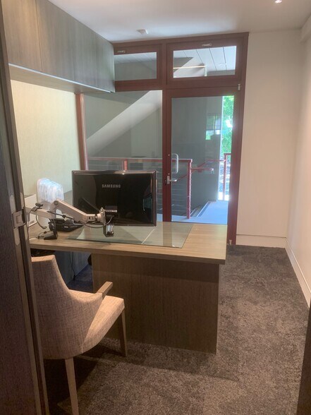 More Photos Of 3722 MT Diablo Blvd, Lafayette Office For Sale