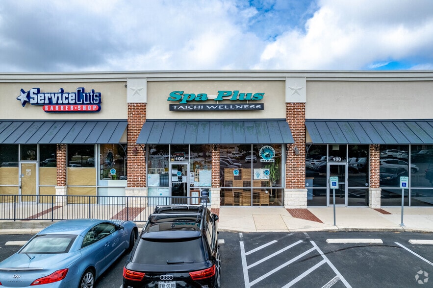 More Photos Of 2838 N Loop 1604 E, San Antonio Unknown For Lease