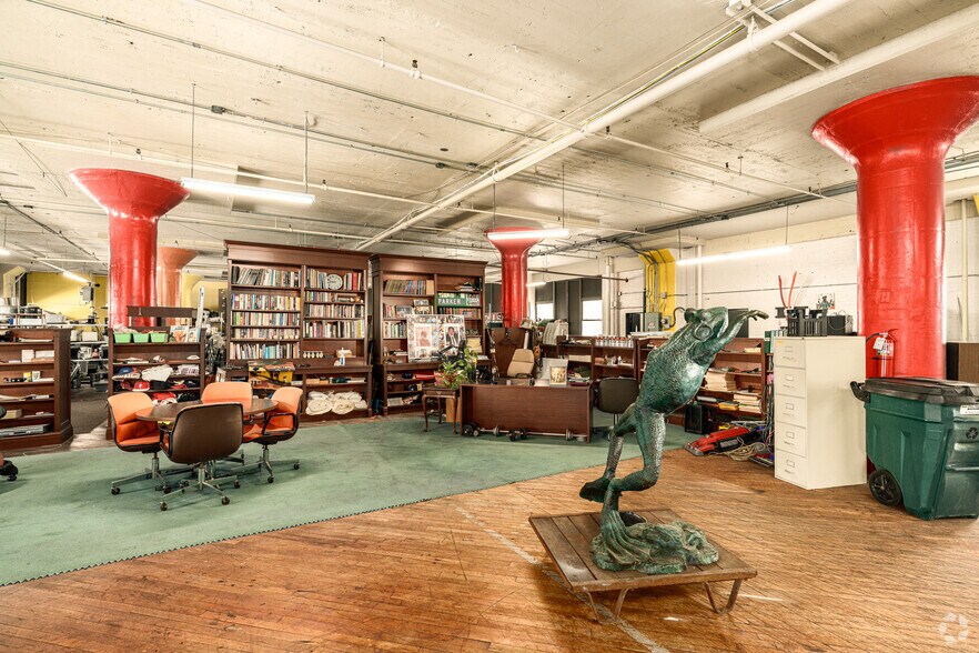 More Photos Of 5070-5080 Parkside Ave, Philadelphia Loft Creative Space For Lease