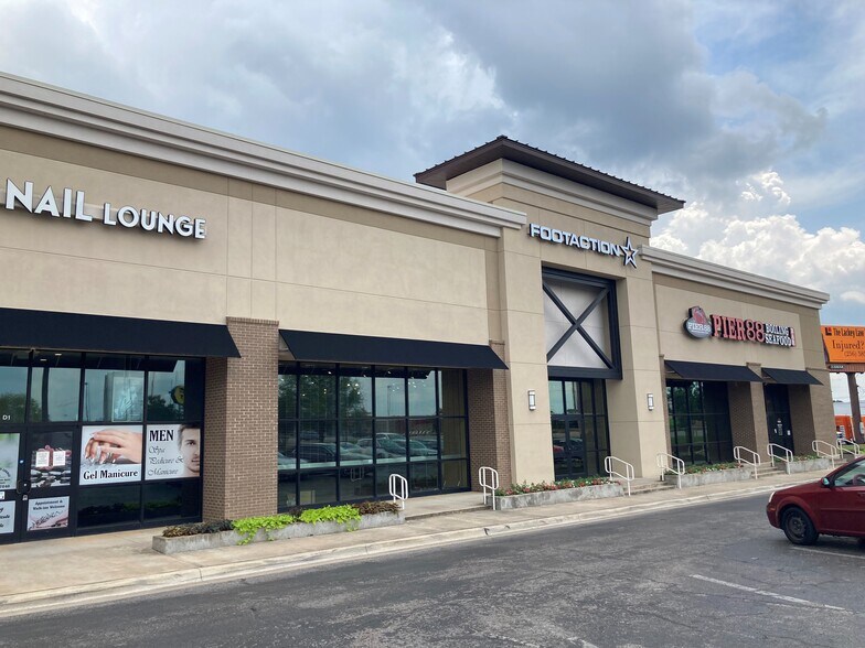 More Photos Of 5850 University Dr NW, Huntsville Unknown For Lease