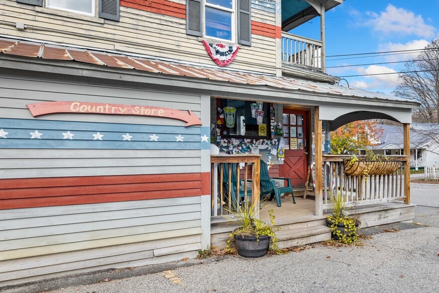 More Photos Of 23 Main St, Wardsboro Convenience Store For Sale