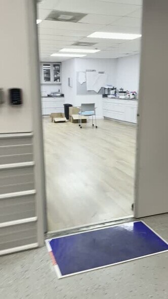 More Photos Of 8801 Enterprise Blvd, Largo Manufacturing For Lease