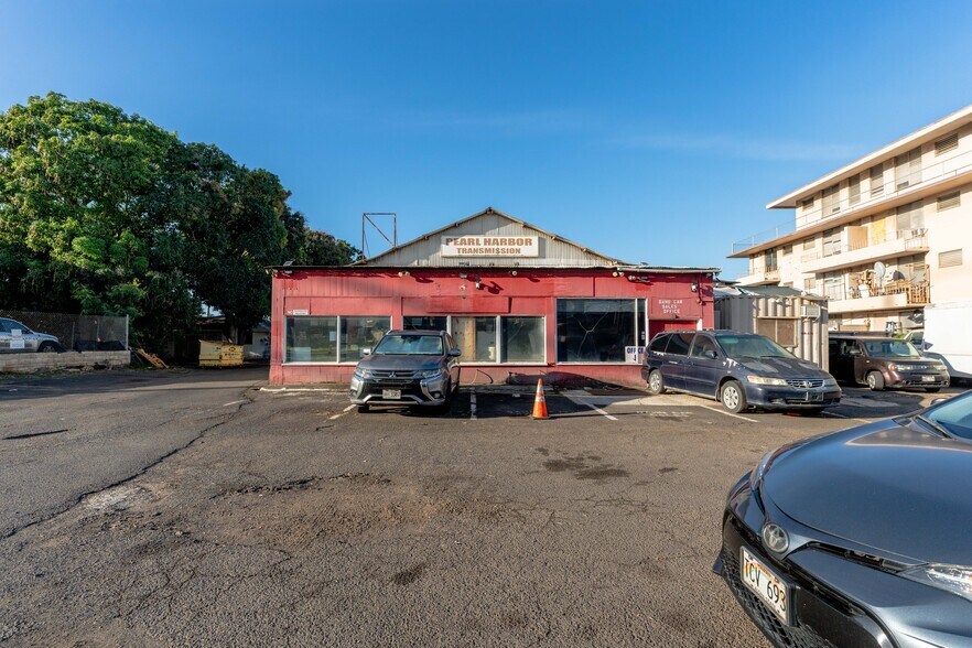More Photos Of 98-391 Kamehameha Hwy, Aiea Auto Repair For Sale