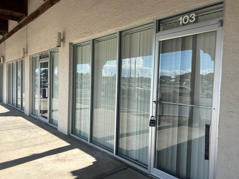 More Photos Of 3750 US Highway 27 N, Sebring General Retail For Sale