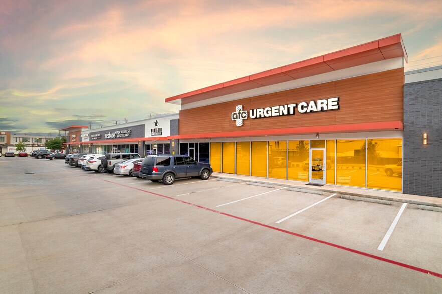 More Photos Of 2715 Bissonnet St, Houston Storefront For Lease