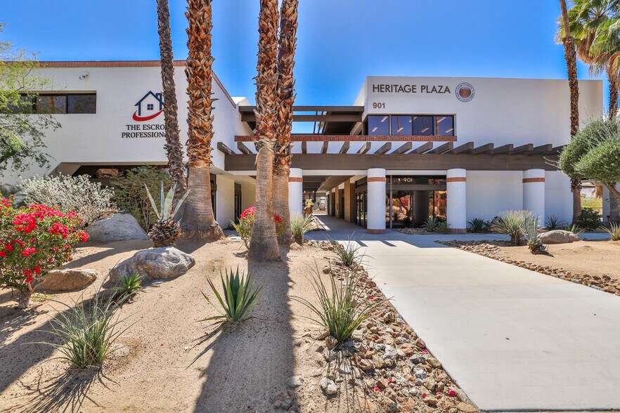 More Photos Of 901 E Tahquitz Canyon Way, Palm Springs Office For Lease