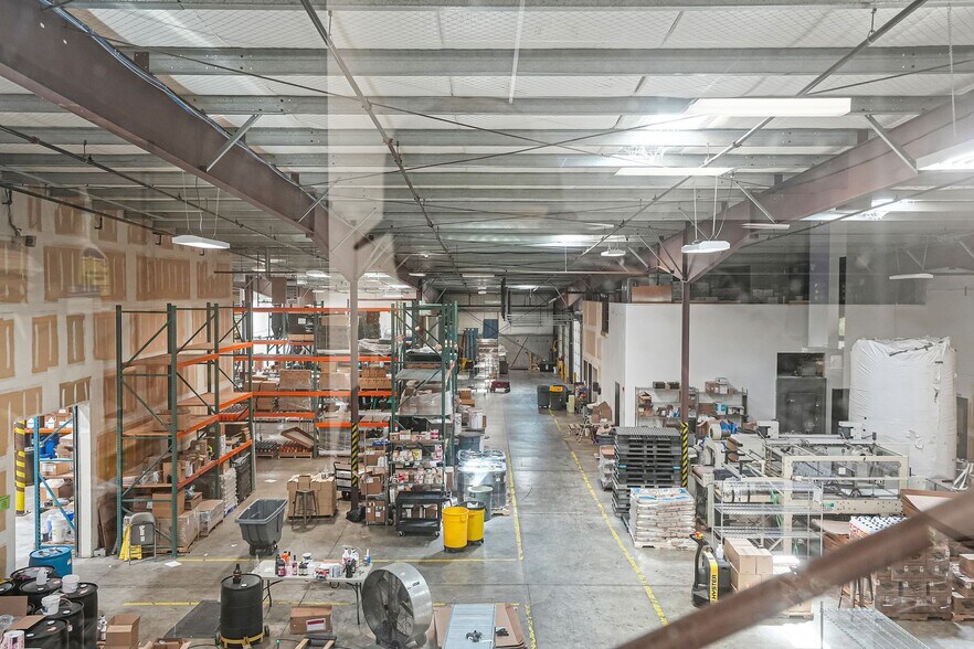 More Photos Of 1852 Fescue St SE, Albany Office For Sale