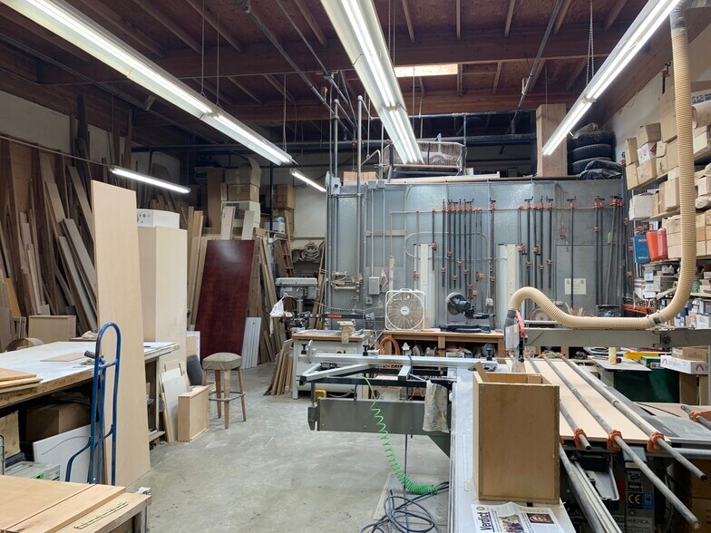 More Photos Of 1130 Industrial Ave, Petaluma Light Manufacturing For Sale