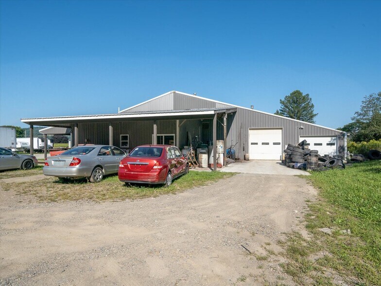 More Photos Of 8383 NY-961F, Arkport Auto Repair For Sale