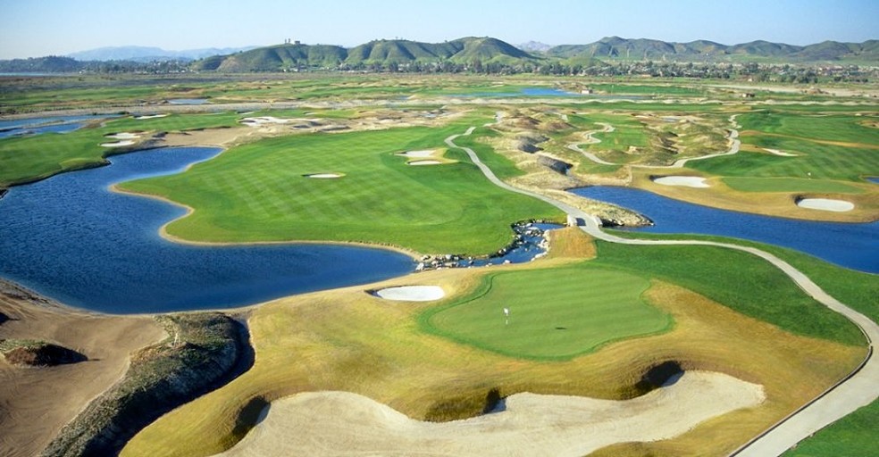 Primary Photo Of 29381 Village Pky, Lake Elsinore Golf Course Driving Range For Sale