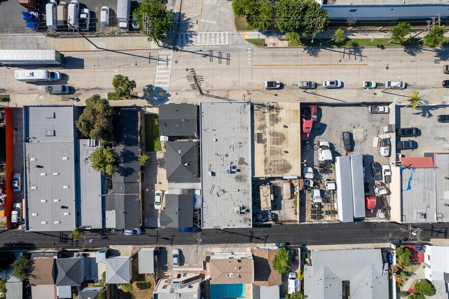 More Photos Of 1412 S Gerhart Ave, Commerce Warehouse For Sale