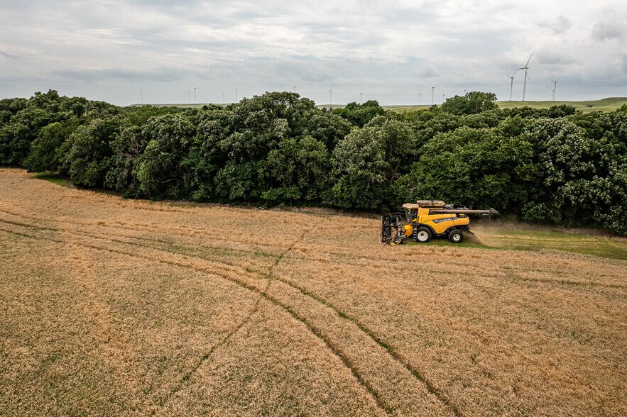 More Photos Of 223 KS-14, Lincoln Land For Sale