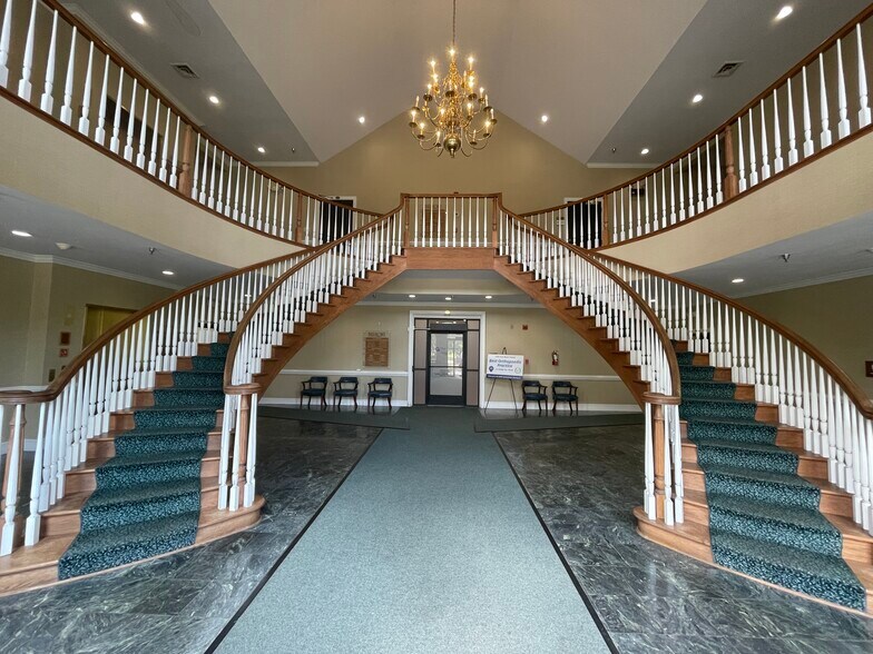 More Photos Of 23000 Moakley St, Leonardtown Medical For Lease