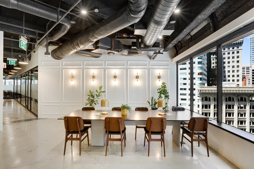 More Photos Of 595 Market St, San Francisco Coworking Space