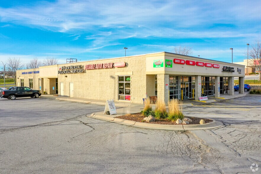 More Photos Of 5730 S 144th St, Omaha Office For Lease