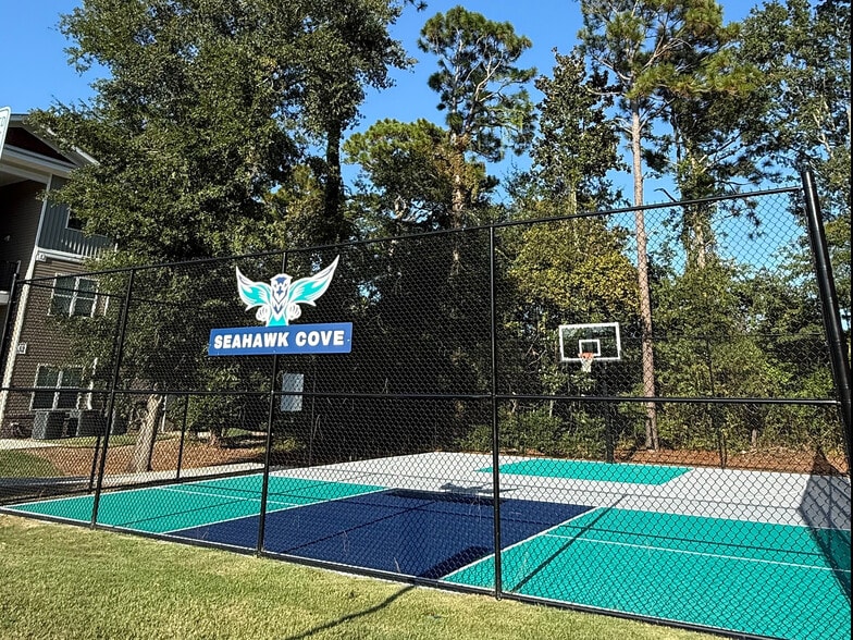 More Photos Of 619 S Kerr Ave, Wilmington Apartments For Sale