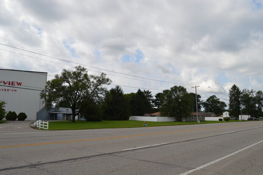 More Photos Of 2420 Main Street, Lancaster Land For Sale