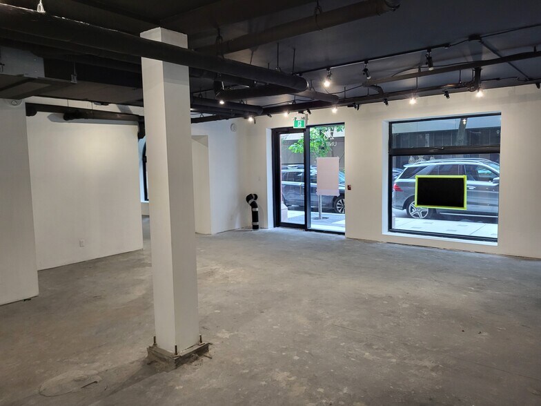 More Photos Of 26 Lombard St, Toronto Apartments For Lease