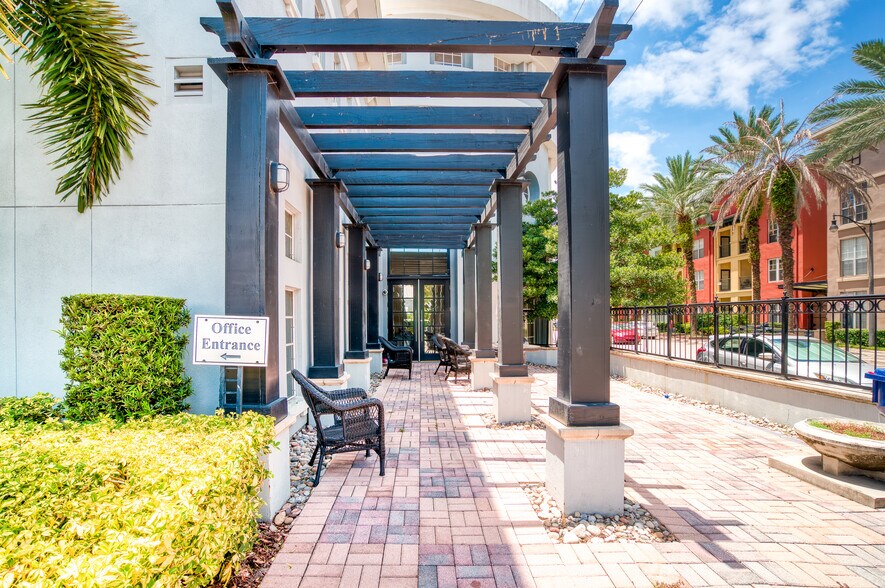 More Photos Of 2330 W Horatio St, Tampa Medical For Sale