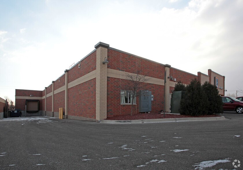 More Photos Of 1451 Riverwood Dr, Burnsville Supermarket For Sale