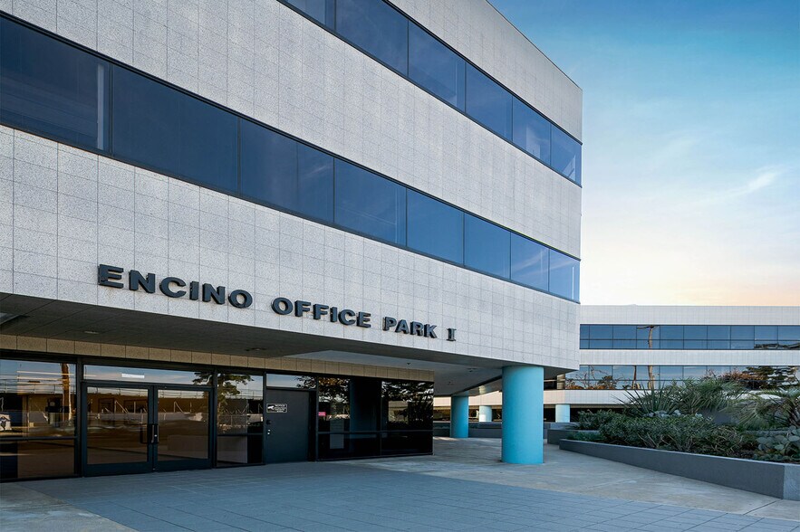 More Photos Of 6345 Balboa Blvd, Encino Office For Sale