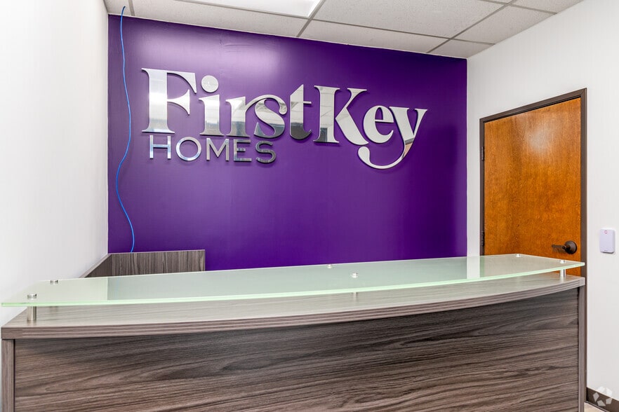 More Photos Of 8400 Esters Blvd, Irving Unknown For Lease