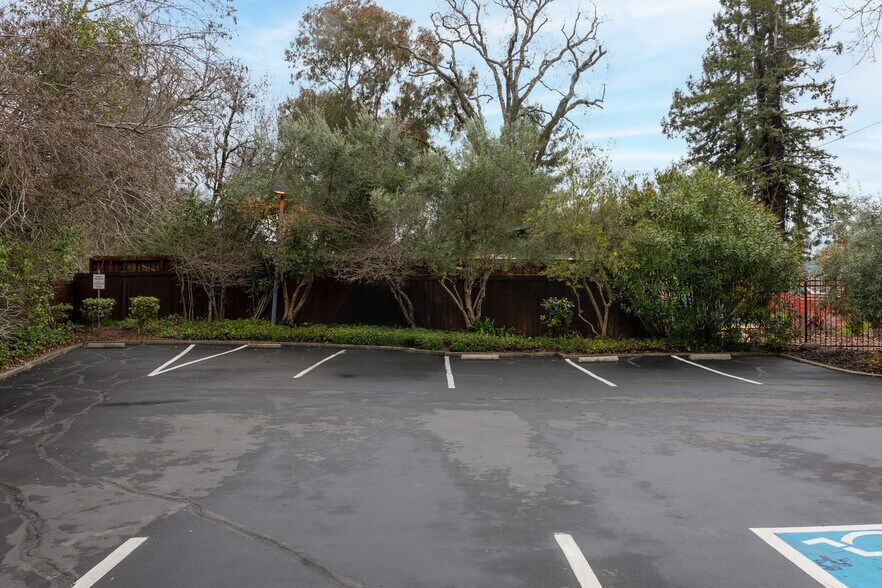More Photos Of 1100 Farmers Ln, Santa Rosa Medical For Sale