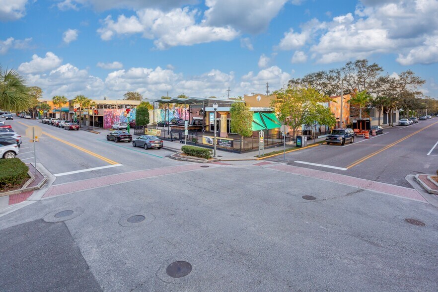 More Photos Of 801 E New Haven Ave, Melbourne Restaurant For Sale