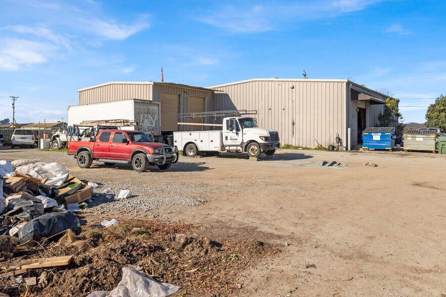 More Photos Of 1931 Beach Rd, Watsonville Industrial For Sale