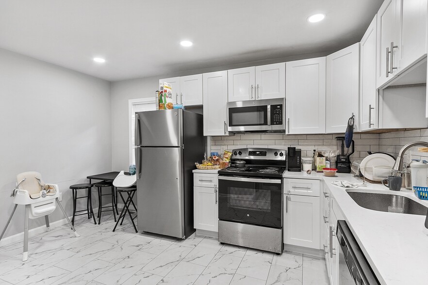 More Photos Of 36-38 Houghton St, Worcester Apartments For Sale