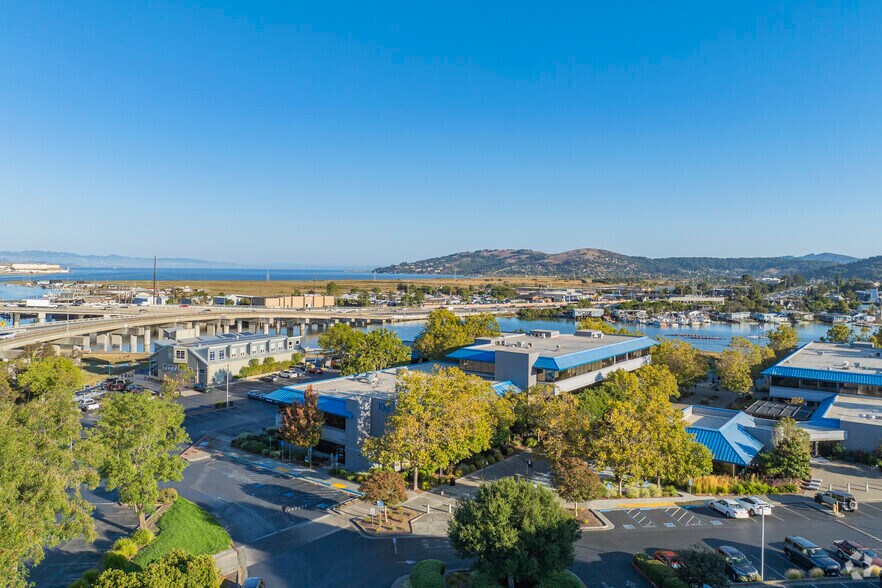 More Photos Of 100 Drakes Landing Rd, Greenbrae Unknown For Lease