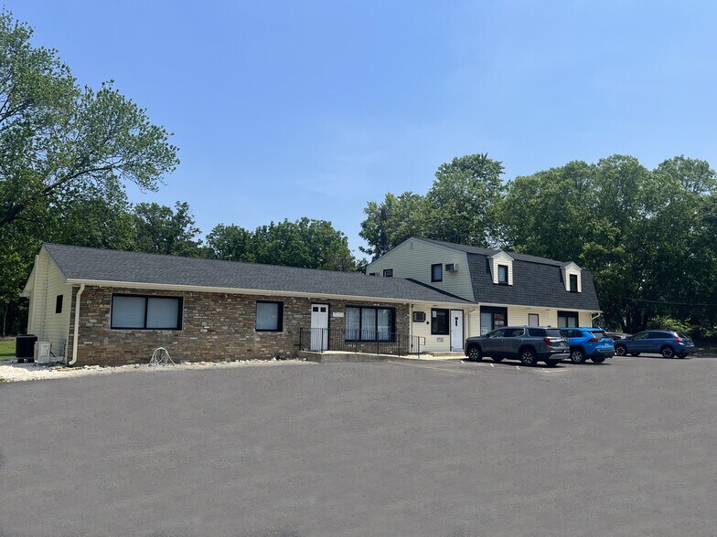 More Photos Of 760 Woodbourne Rd, Langhorne Office For Lease