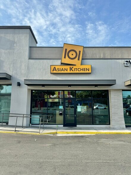 Primary Photo Of 7150-7182 Beverly Blvd, Los Angeles Unknown For Lease