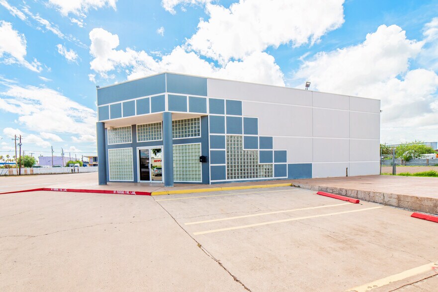 More Photos Of 5219 Tesoro Plz, Laredo Lodge Meeting Hall For Sale