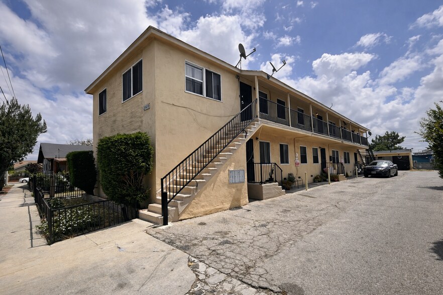 More Photos Of 2910 S Curson Ave, Los Angeles Apartments For Sale
