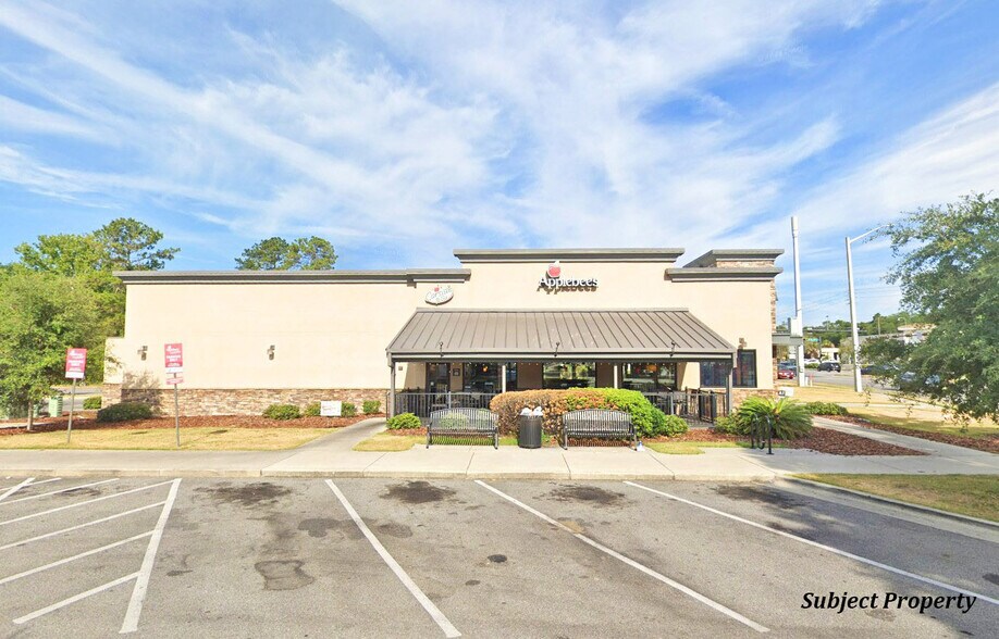 More Photos Of 7441 W Newberry Rd, Gainesville Restaurant For Lease